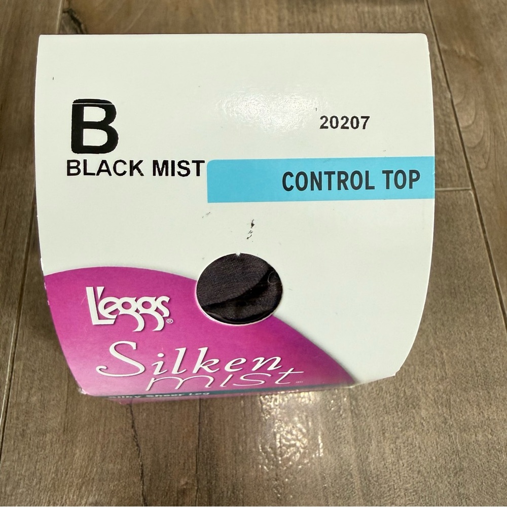 NEW Leggs Tights Silken Mist Silky Sheer Leg Control Top Black Mist Sz B Medium - Picture 3 of 8